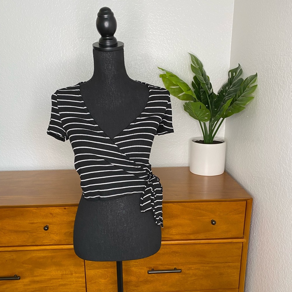 NWOT Project Social T X Urban Outfitters Wrap Around Cropped Top